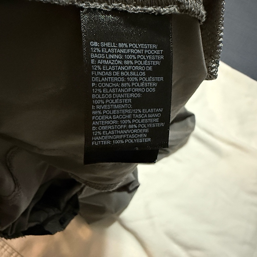 The North Face Women's Gunmetal Super Light Cargo Joggers EUC 4 - Picture 9 of 10